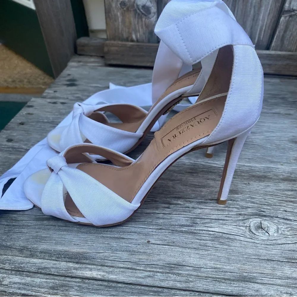 AQUAZZURA White All Tied Up Grosgrain Knotted FabricโSandal Italy EU 35